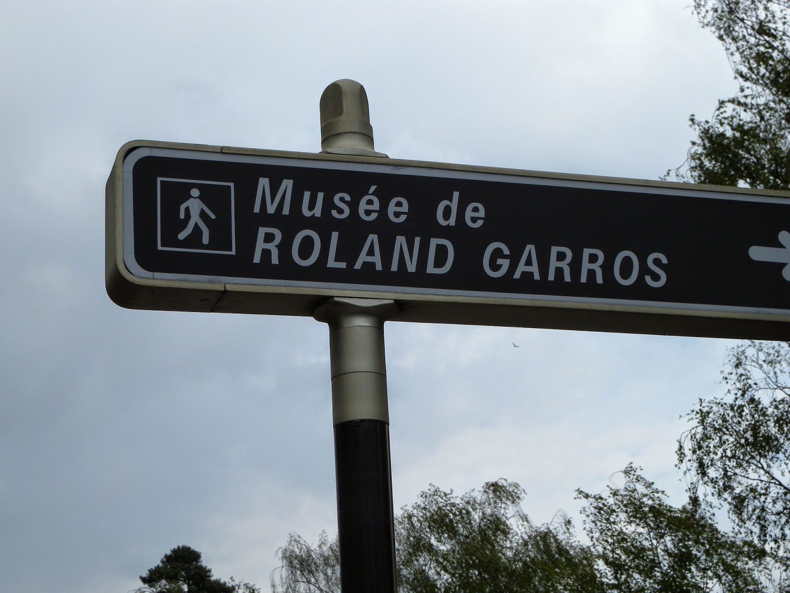 Roland Garros sign