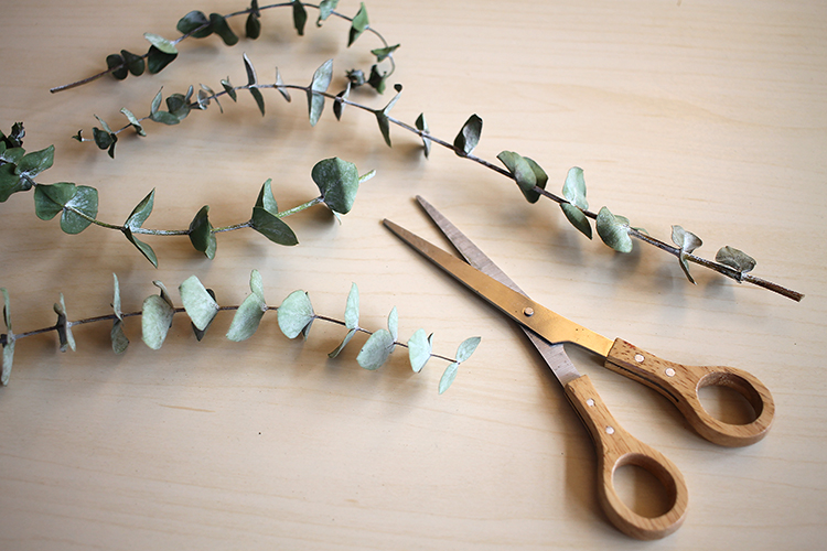 DIY Decor Eucalyptus Napkin Ring SUGAR LANE