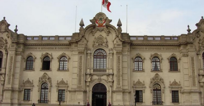 Gobierno realizaría cambio de algunos ministros para 28 de julio Gobierno realizaría cambio de algunos ministros para 28 de julio