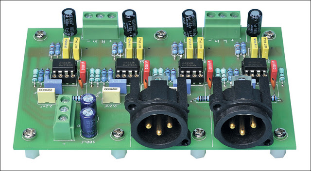 Balanced Microphone Amplifier Circuit