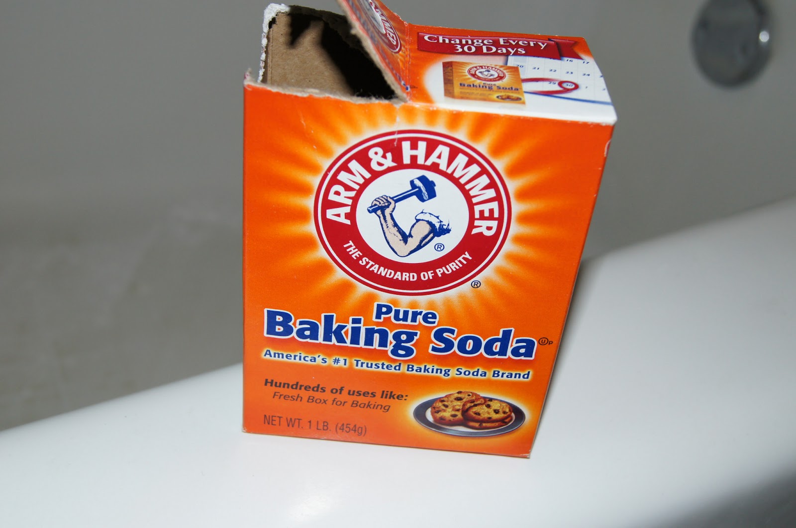 FabTwigs Best Cleaning Product Ever! How To Clean a Bathtub