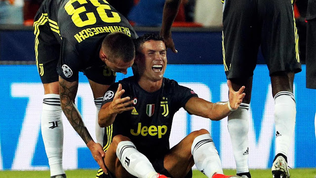 Cristiano Ronaldo gets First champions League  Red Card