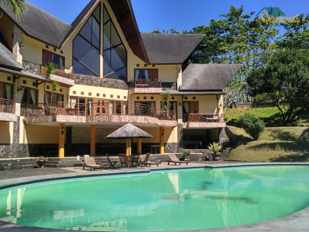 Villa Andarun Cisarua Bogor Reservasi Villa Puncak