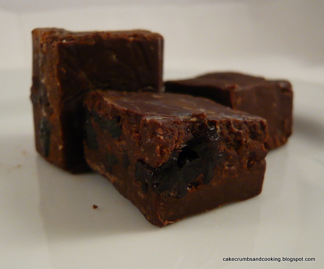 Cake, Crumbs and Cooking Nigella's Chocolate Pistachio Fudge