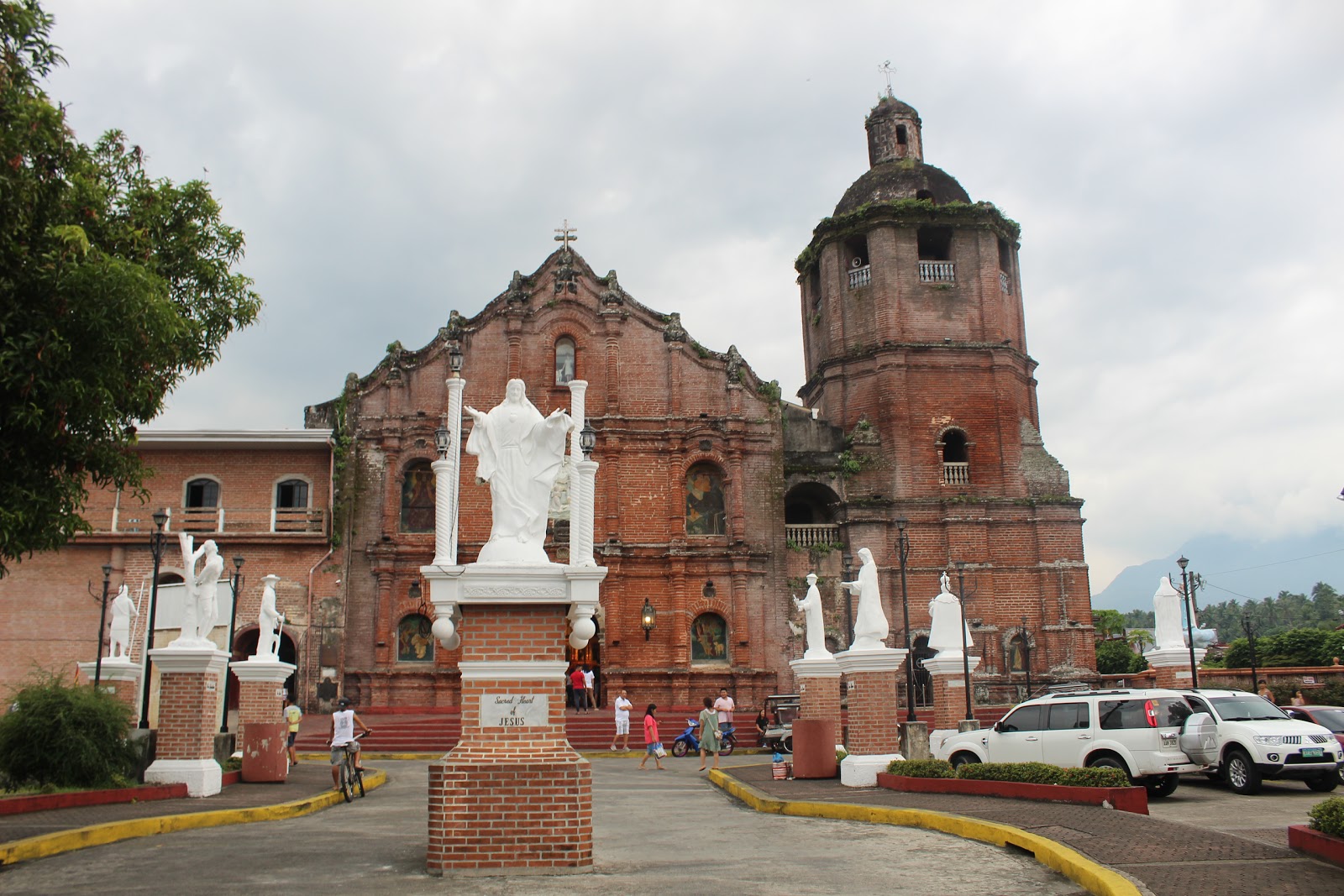 LEXICAL CROWN SAINT JOHN THE BAPTIST PARISH CHURCH OF LILIW