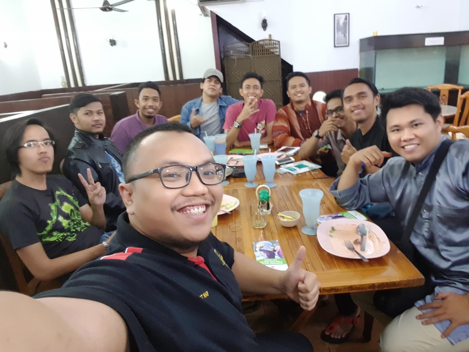 Option patuh syariah