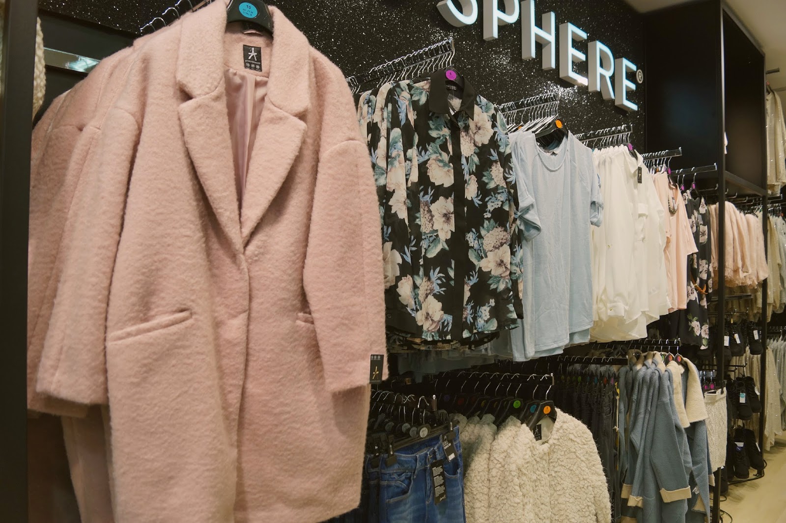 Einblicke. Ausblicke. Augenblicke. Primark Eröffnung Krefeld