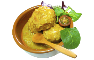 Salsa de curry Platillo de Albondigas con curry