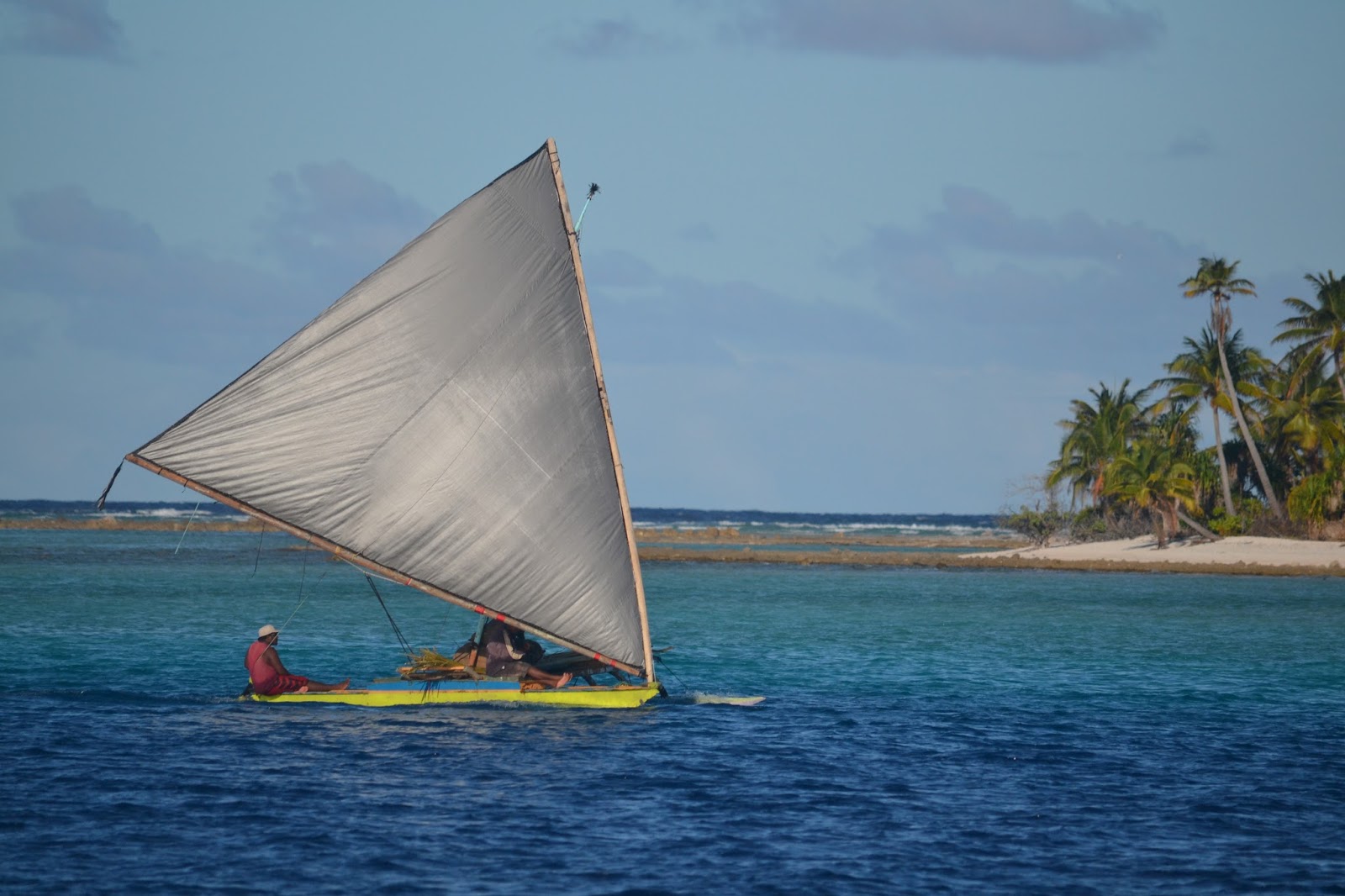 SV FLUENTA Ailuk Traditional Sailing Canoes