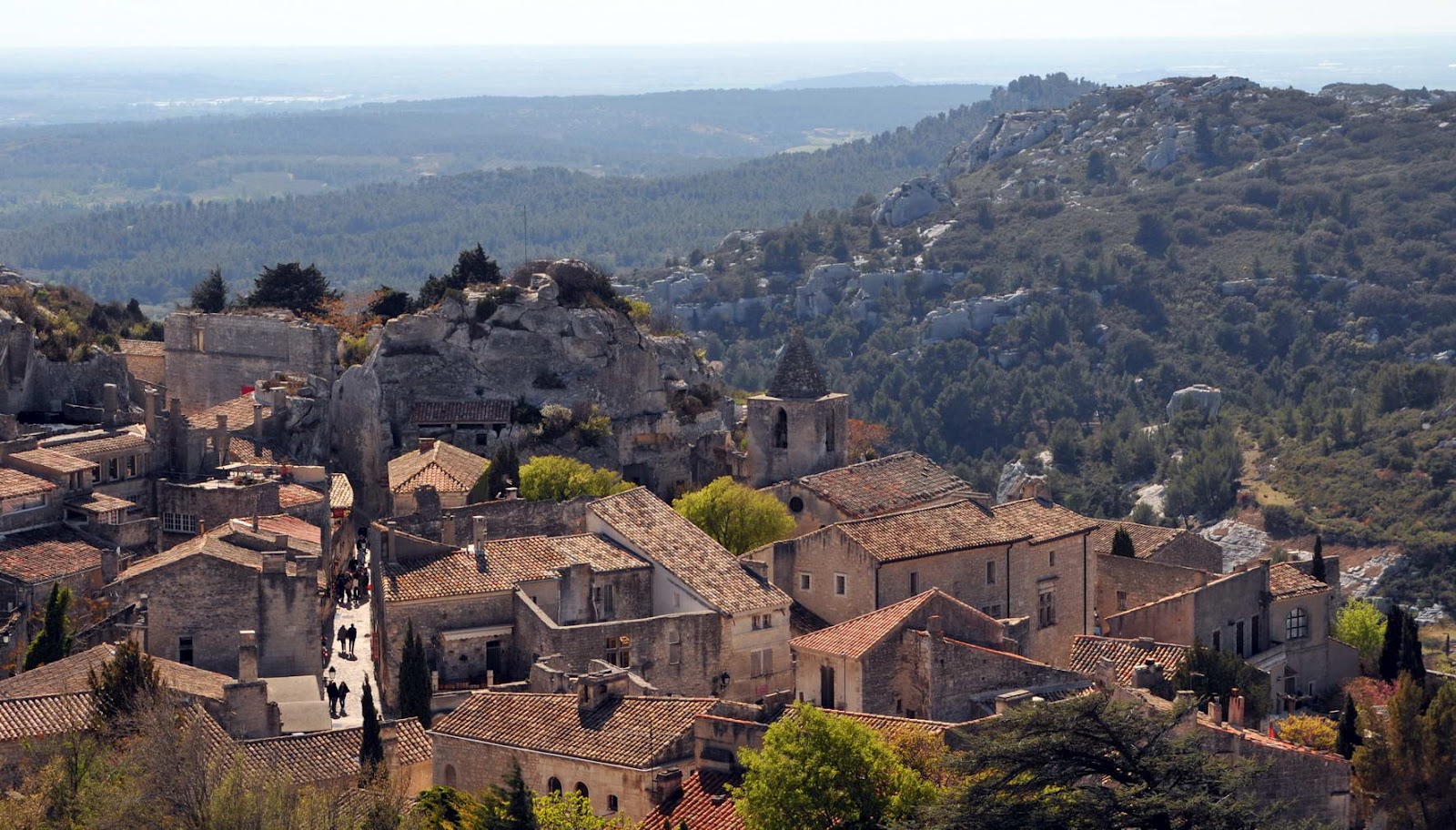 Animations de l'Association Touristique des Cheminots: Les Baux de