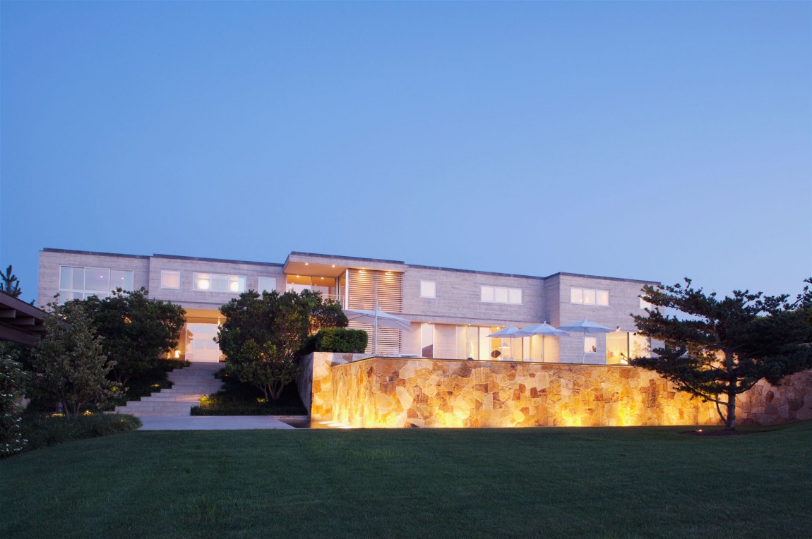 Luxury beach homes Luxury beach home, Southampton, New York, USA