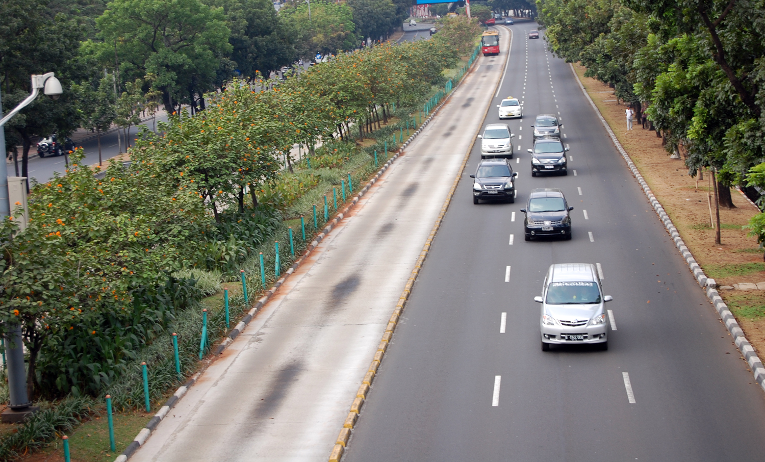 MATERI IPS SD KELAS 3 SEMESTER 1: LINGKUNGAN ALAM DAN BUATAN