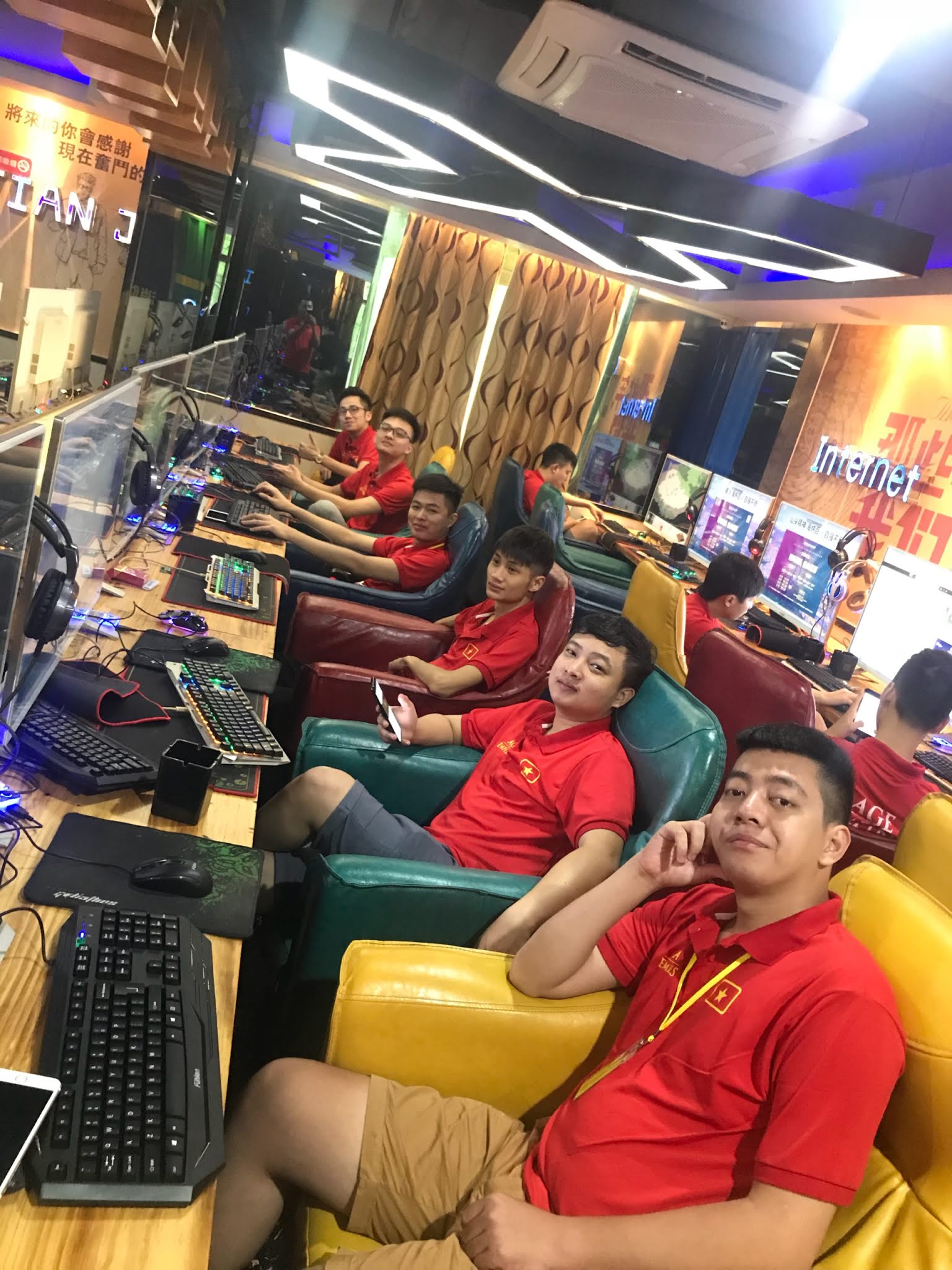AoE Trung Việt 2018