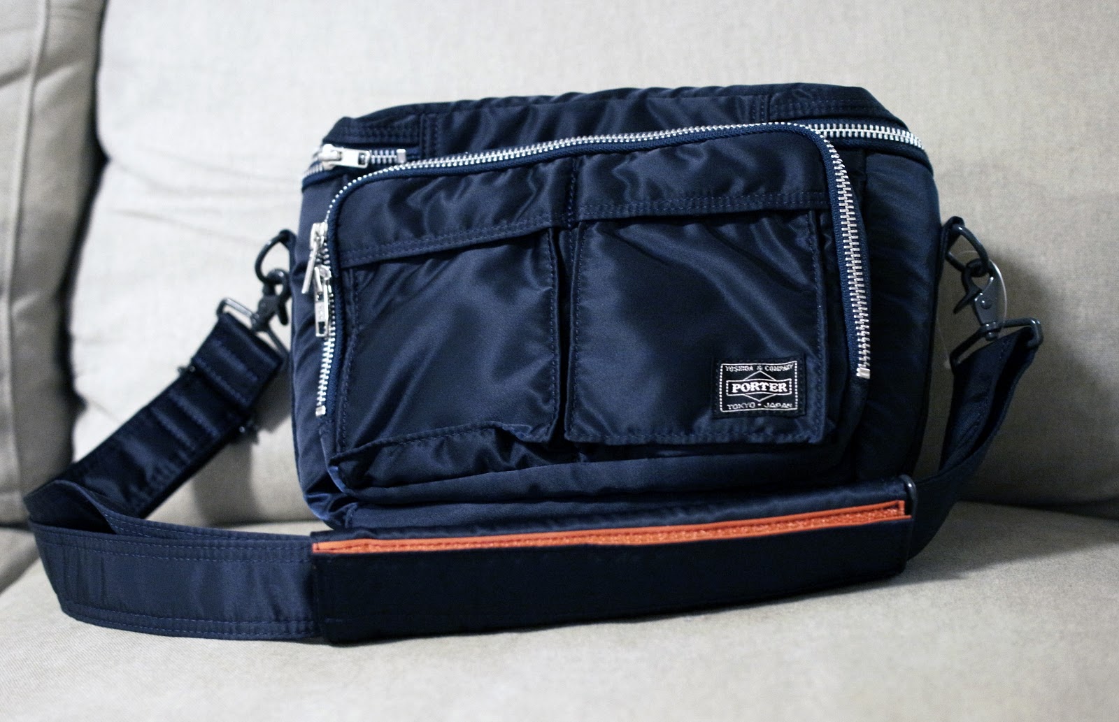 head porter camera bag