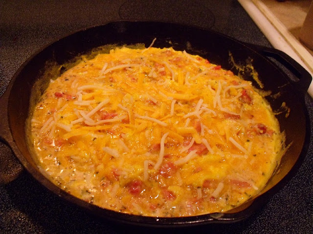 Clever, Crafty, Cookin' Mama: Ham, Cheese, and Onion Frittata