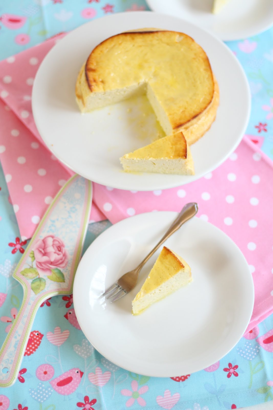 Low Carb Cheesecake - Käsekuchen super easy und schnell - Rezept und Video Low Carb Cheesecake - Käsekuchen super easy und schnell - Rezept und Video