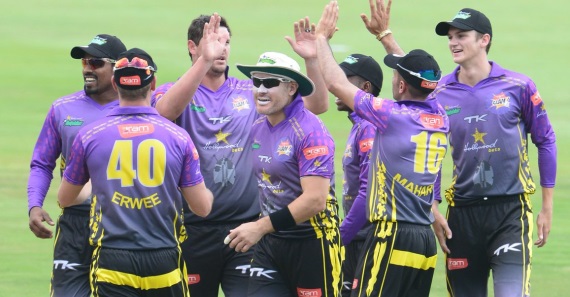 Hollywoodbets Dolphins Hollywoodbets Dolphins - Purple Kit - Away Kit - Celebrating - High Fives