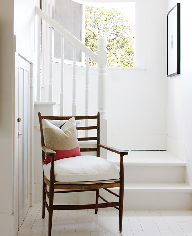 Stairwell  - Deb Nelson Decorator and Stylist.