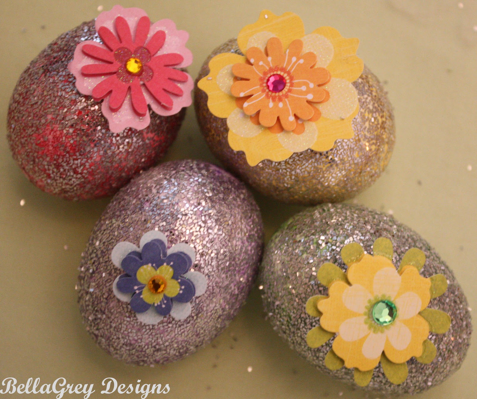 DIY Project Glitter Eggs BellaGrey Designs