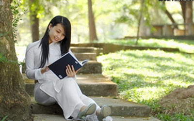 Mùa Xuân đẹp- Mùa Xuân đẹp-