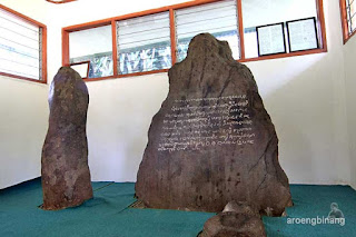 prasasti batu tulis bogor