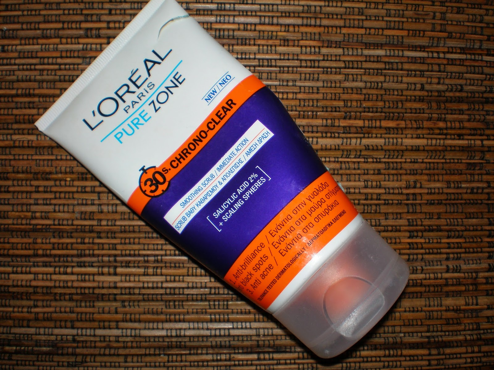 Loreal Pure Zone 30s Chrono-Clear Smoothing Scrub