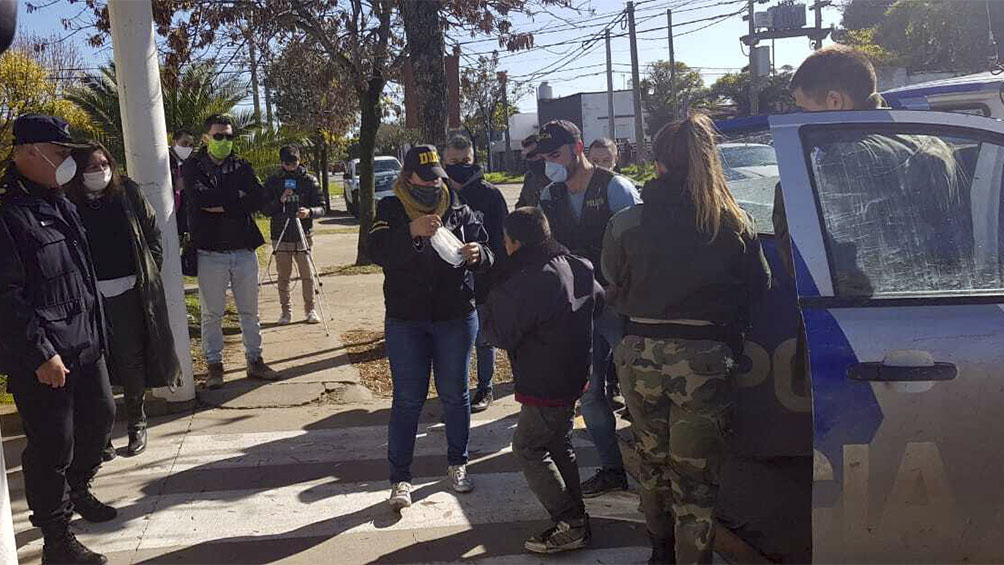 Hallan sano y salvo al niño de 9 años que desapareció en Coronel Dorrego Hallan sano y salvo al niño de 9 años que desapareció en Coronel Dorrego
