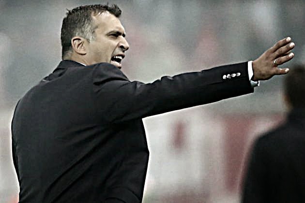 Παίρνει κεφάλια ο Αναστασίου!