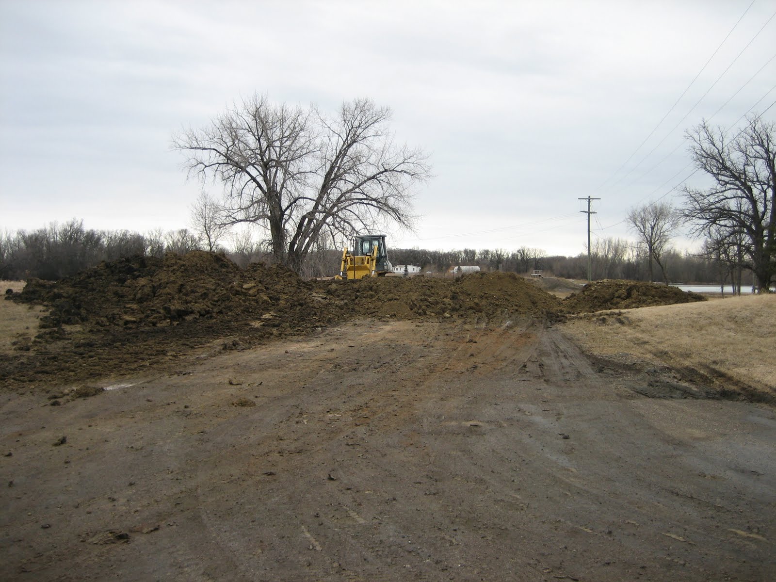 Pembina Flood '11 April 7