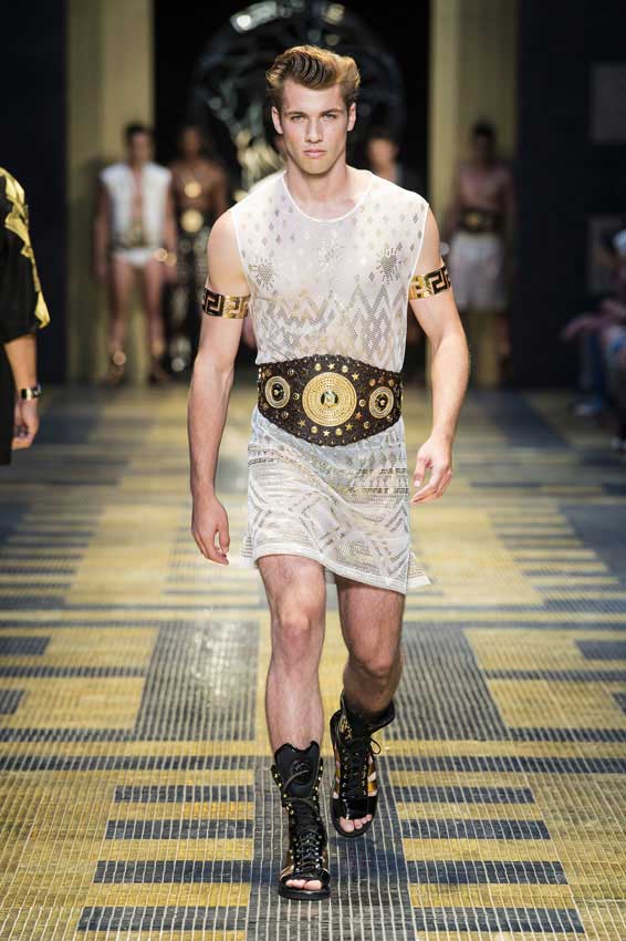 versace summer outfit mens