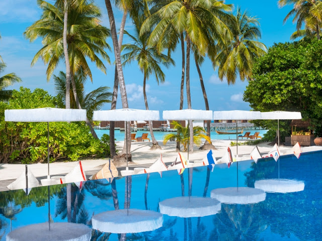 W Maldives, WET Infinity Pool W Maldives, WET Outdoor Infinity Pool