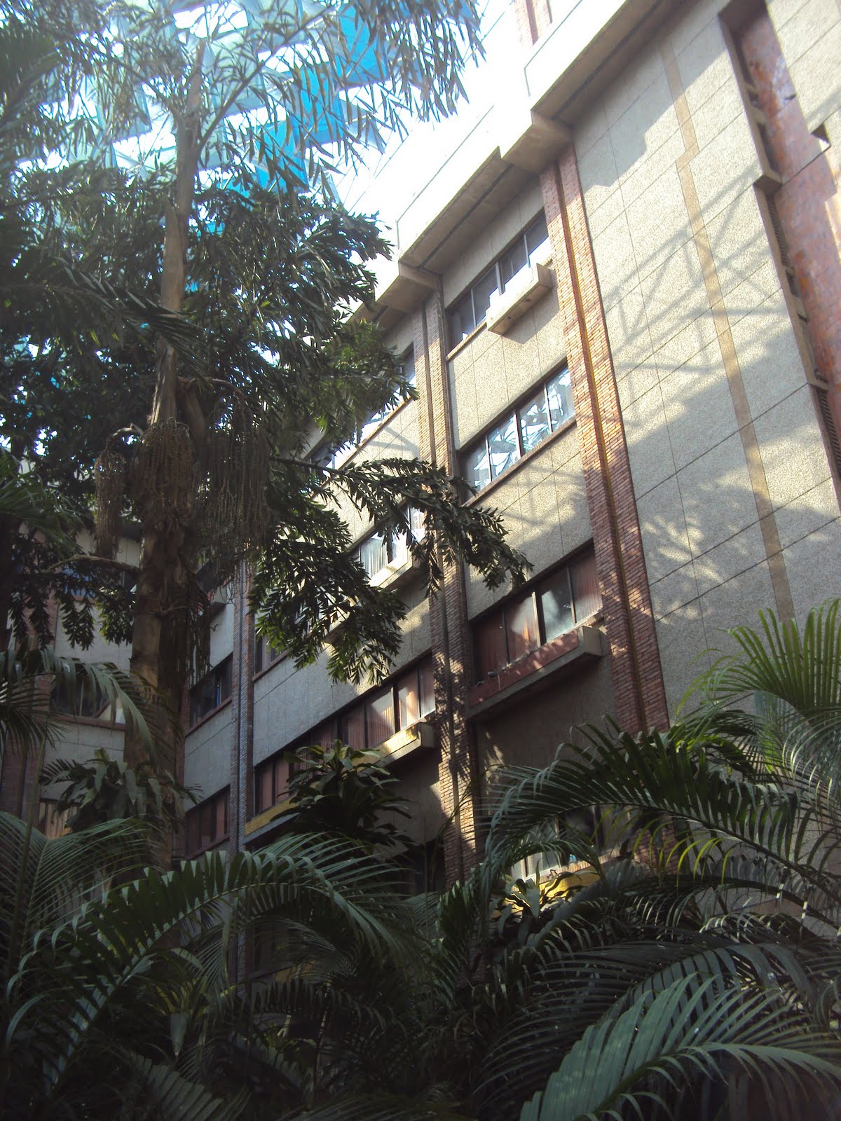 ARCHITECTURE STUDENT'S CORNER INDIA HABITAT CENTRE, NEW DELHI