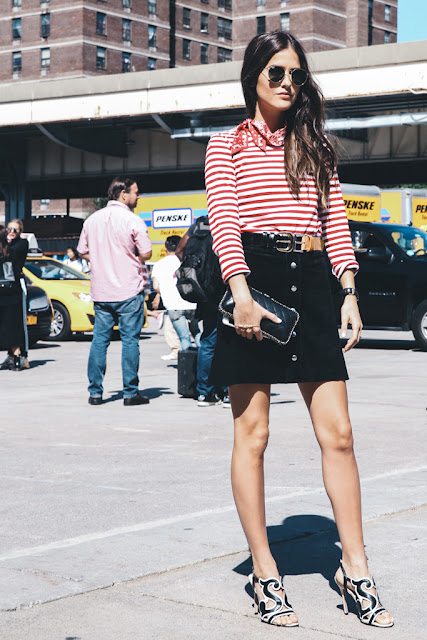 Hand cuff street style Hand cuff street style