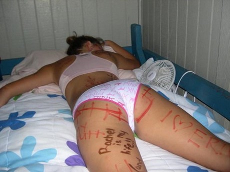 Drunk Girls: Passed Out 4 