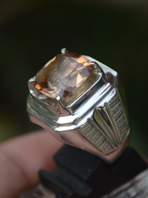 natural Topaz natural Topaz