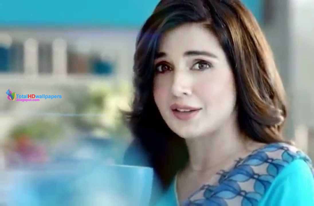 Bollywood Actress High Quality Wallpapers: Pakistani Actress HD Wallpapers