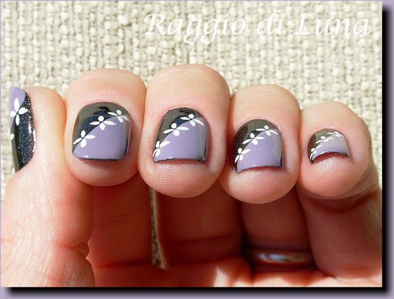 Raggio di Luna Nails: Diagonal flower manicure on a-england Guinevere ...