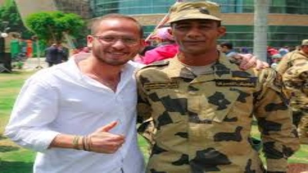 محمد رمضان يتبرع بمليون جنيه لمستشفي "القصر العيني" محمد رمضان يتبرع بمليون جنيه لمستشفي "القصر العيني"