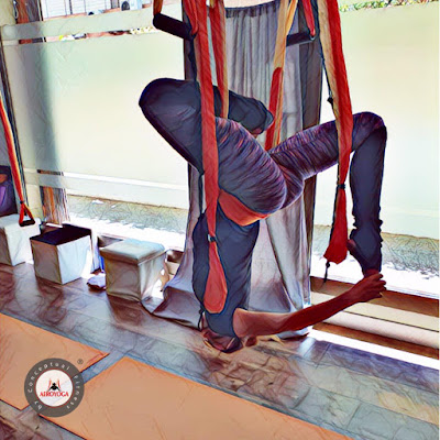 formación yoga aéreo aeroyoga, yoga aereo, aerial yoga, yoga aerea, madrid, españa, formacion, certificacion, acreditacion, yoga alliance, teacher training, cursos, seminarios, aeropilates