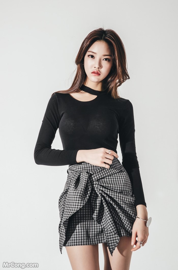 Beautiful Park Jung Yoon in the February 2017 fashion photo shoot (529 photos) photo 7-0
