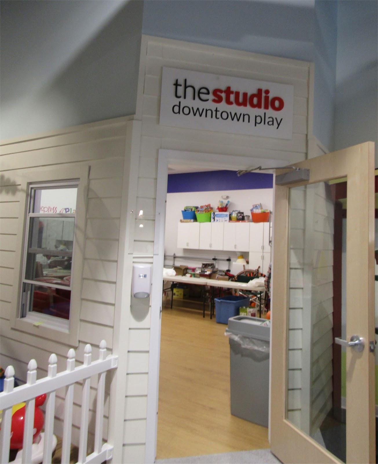 Bedford Mass What's new in Retail Learning Express Toy Store and