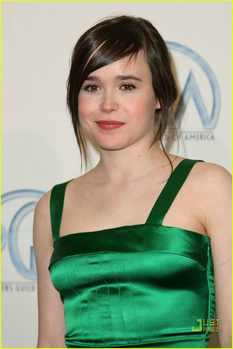 Ellen Page hot ~ HOT CELEBRITY: Emma Stone
