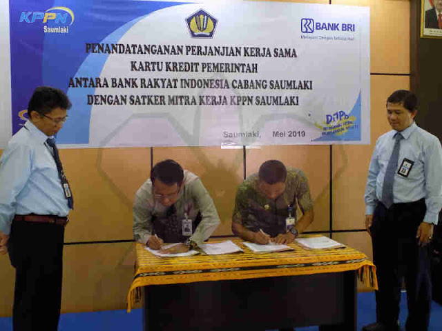 Bulus Lumban Gaol Harap Satker di KPPN Saumlaki Gunakan Kartu Kredit Pemerintahan Bulus Lumban Gaol Harap Satker di KPPN Saumlaki Gunakan Kartu Kredit Pemerintahan