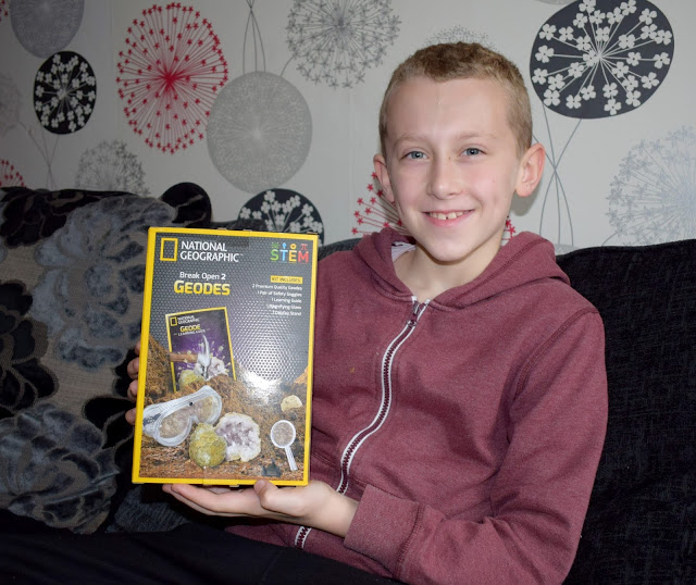 Tantrums To Smiles National Geographic Breaking Open Geodes Set