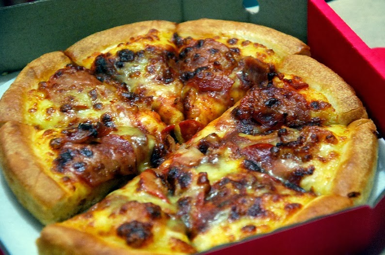Philippines Cuisine Pizza