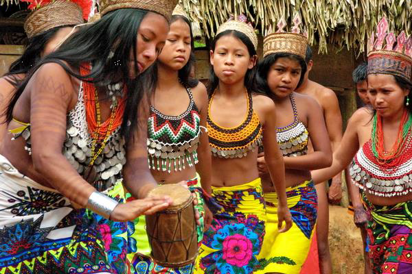 GRUPOS INDIGENAS DE COLOMBIA