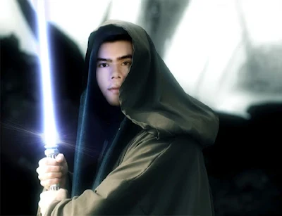 Yodi Insigne as Jedi Master