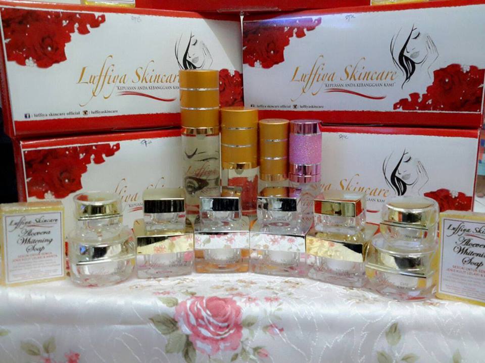 https://4.bp.blogspot.com/-JfqZybwtGQI/V1s_HckEkdI/AAAAAAAAZXg/vQUsfE4M4qAFiuCxmP0MkF4onTyGF8vgACLcB/s1600/LUFFIYA%2BSKINCARE%2B%25281%2529.jpg