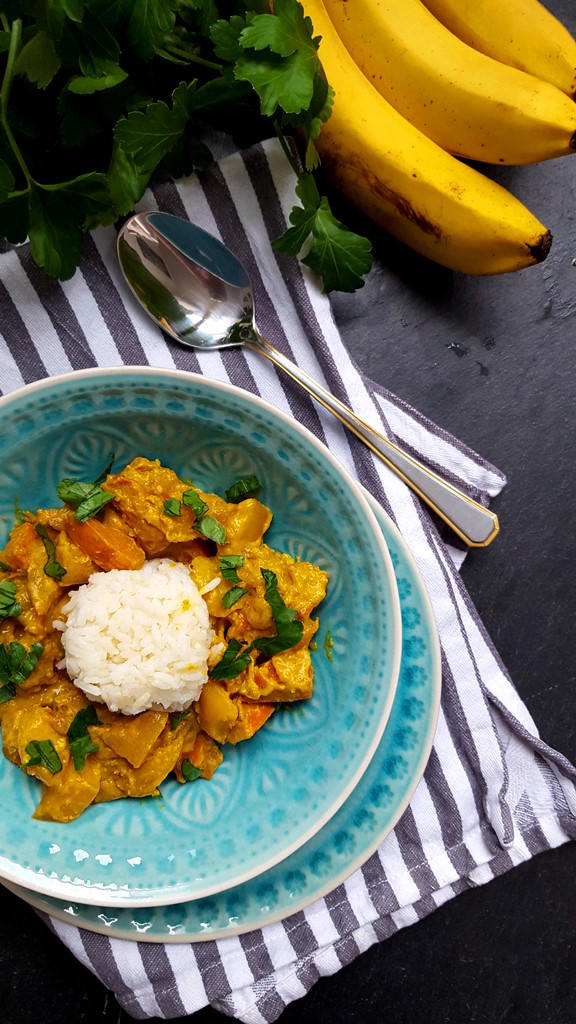 Kulinarikus: Bye Bye Schmuddelwetter: Bananen-Kokos-Curry mit Hähnchen