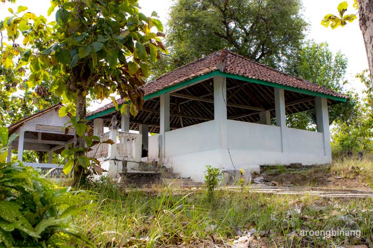 makam syekh abdul kahfi lemah lanang kebumen